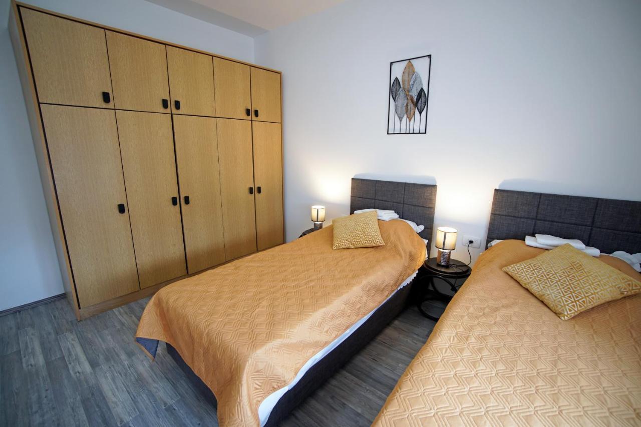House - Apartman Sarah Kaštela Exteriör bild